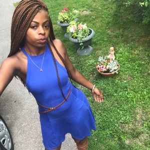 Meet your Posher, Dakeia